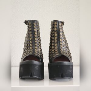 RARE Jeffrey Campbell x Sanrio Hello Kitty Platform Sandals Size 9